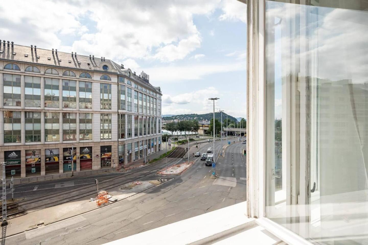 Апартаменти River View Cozy *